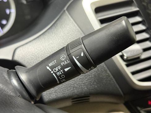 Used 2017 Honda Accord EX-L image 29