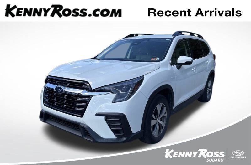 Used 2023 Subaru Ascent Premium w/ Convenience Package AWD/4WD image 1