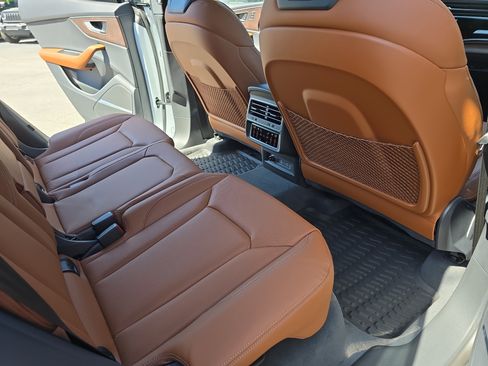 New 2026 Audi Q8 Prestige AWD/4WD image 11