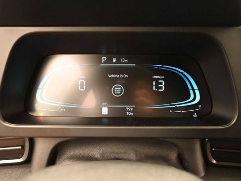 New 2026 Hyundai Elantra Sport FWD image 17