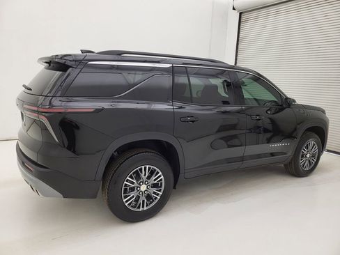 New 2026 Chevrolet Traverse LT w/ Driver Confidence Package image 13