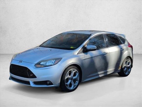 Used 2014 Ford Focus ST image 5