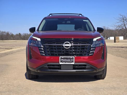 New 2026 Nissan Pathfinder SV image 6