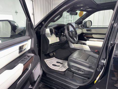 Used 2023 Toyota Tundra Capstone AWD/4WD image 19