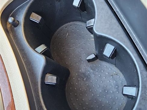 Used 2013 Hyundai Genesis 3.8 image 25