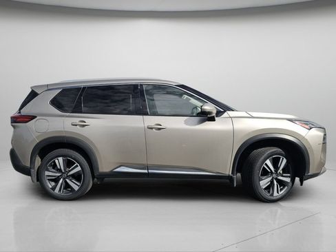 Used 2021 Nissan Rogue SL AWD/4WD image 26