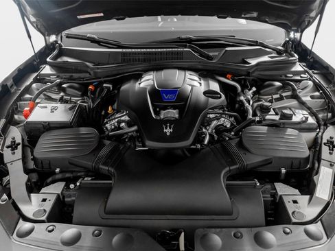 Used 2023 Maserati Ghibli Modena Q4 image 57