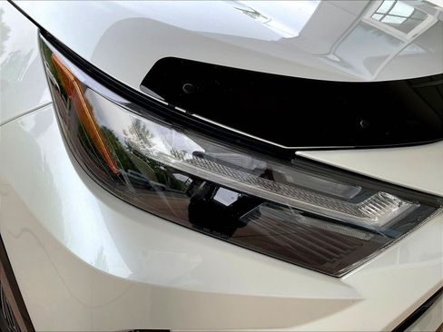 Used 2023 Toyota RAV4 XSE AWD/4WD image 30
