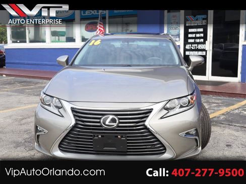 Used 2016 Lexus ES 350 w/ Premium Package w/Wood Trim FWD image 1