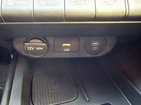 Certified 2025 Hyundai Elantra N Base image 29