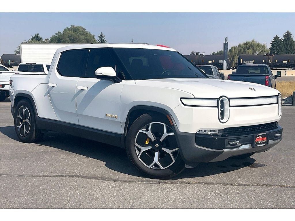 Used 2022 Rivian R1T Adventure AWD/4WD image 2