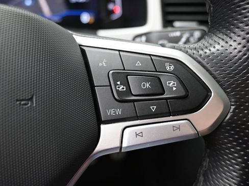 Used 2023 Volkswagen Atlas SEL Premium AWD/4WD image 29