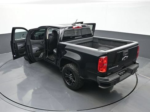 Used 2020 Chevrolet Colorado Z71 w/ Z71 Midnight Edition AWD/4WD image 27