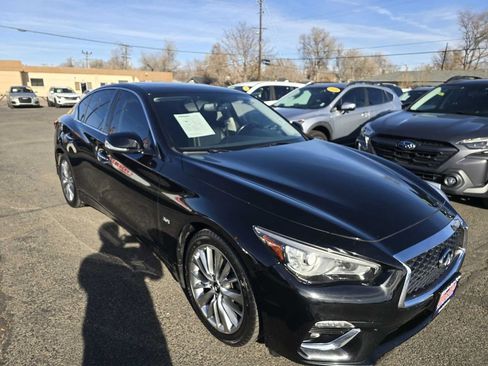 Used 2019 INFINITI Q50 Luxe w/ Essential Package (3.0T Luxe) image 4