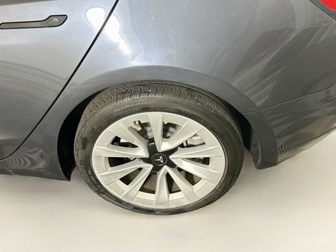 Used 2023 Tesla Model 3 Standard Range RWD image 11