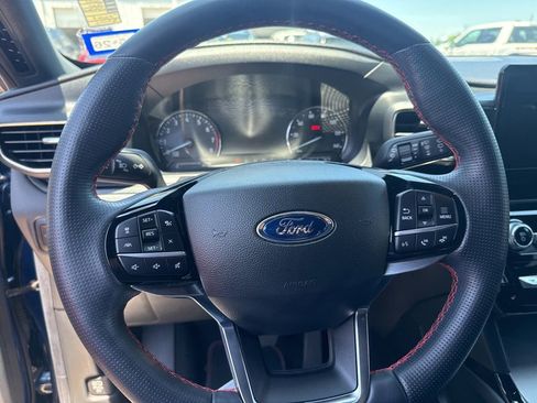 Used 2022 Ford Explorer ST-Line RWD image 10