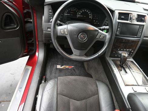 Used 2007 Cadillac XLR V RWD image 12