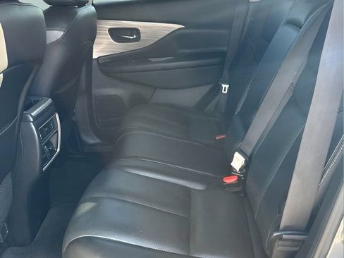 Used 2017 Nissan Murano Platinum w/ Platinum Technology Package FWD image 14