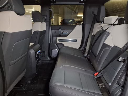 Used 2026 GMC Hummer EV 4x4 Crew Cab image 13