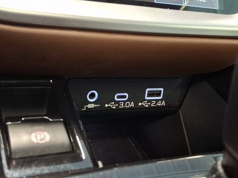 Certified 2024 Subaru Legacy Touring XT AWD/4WD image 23