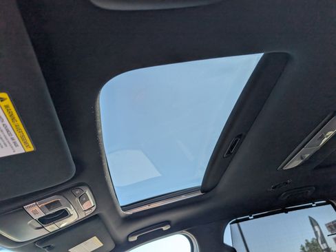 Used 2024 Kia Telluride SX X-Pro image 17