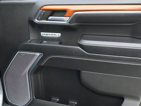 Used 2023 GMC Sierra 1500 Denali w/ Denali Reserve Package image 20