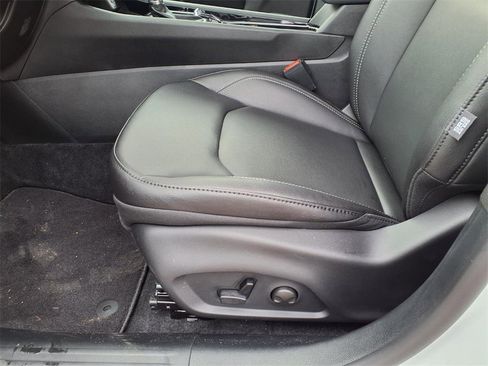 New 2026 Jeep Compass Limited w/ Sun, Sound & Navigation Group image 16