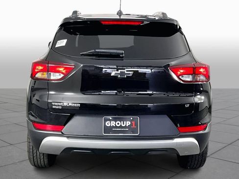 Used 2023 Chevrolet TrailBlazer LT w/ Convenience Package image 5