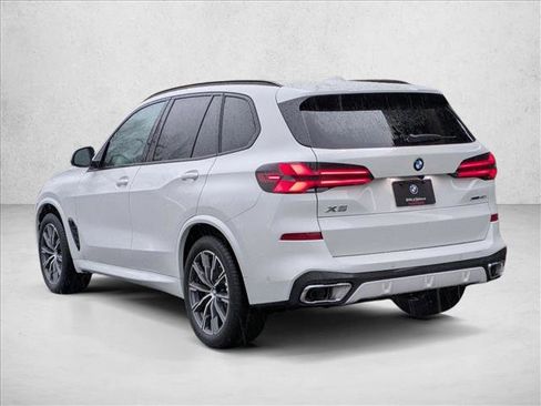 New 2026 BMW X5 xDrive40i w/ M Sport Package image 8