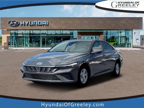 New 2026 Hyundai Elantra SE FWD image 1