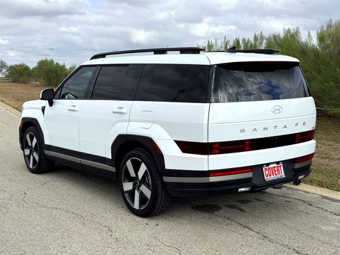 Used 2025 Hyundai Santa Fe Limited image 9