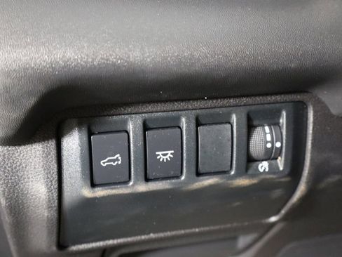 Used 2024 Subaru Ascent Touring AWD/4WD image 24