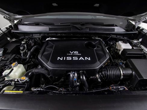 Used 2025 Nissan Armada SL RWD image 48