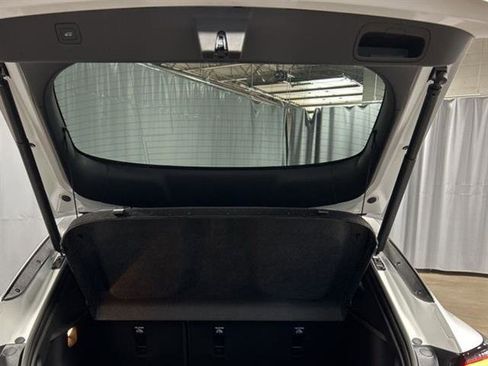 New 2025 Buick Envista Avenir image 13