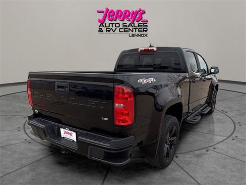 Used 2021 Chevrolet Colorado LT w/ Redline Special Edition image 15