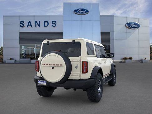 New 2026 Ford Bronco Outer Banks w/ Sasquatch Package AWD/4WD image 8