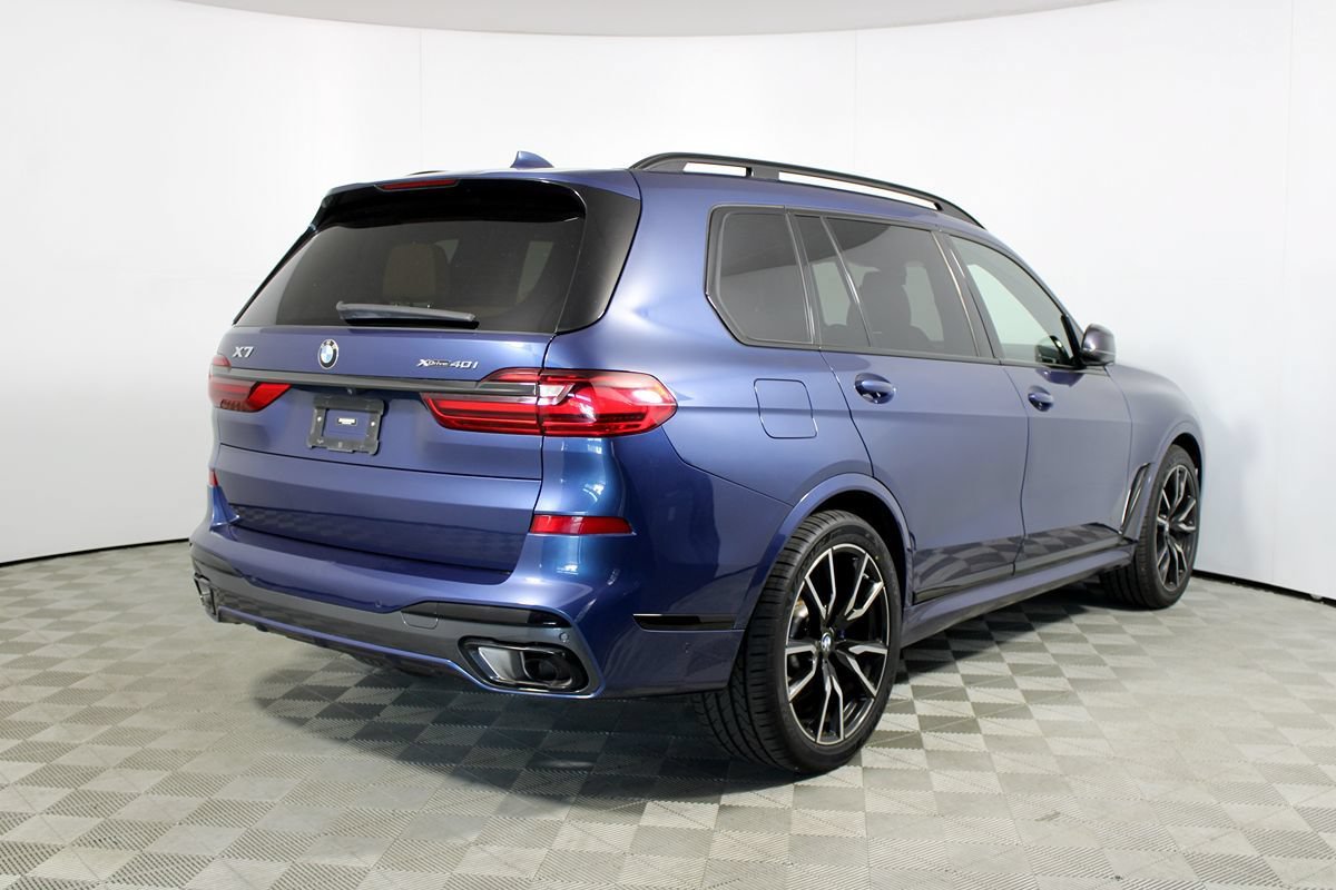 Used 2022 BMW X7 xDrive40i w/ M Sport Package AWD/4WD image 38