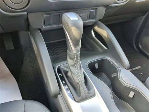 Used 2023 Nissan Frontier SV image 26