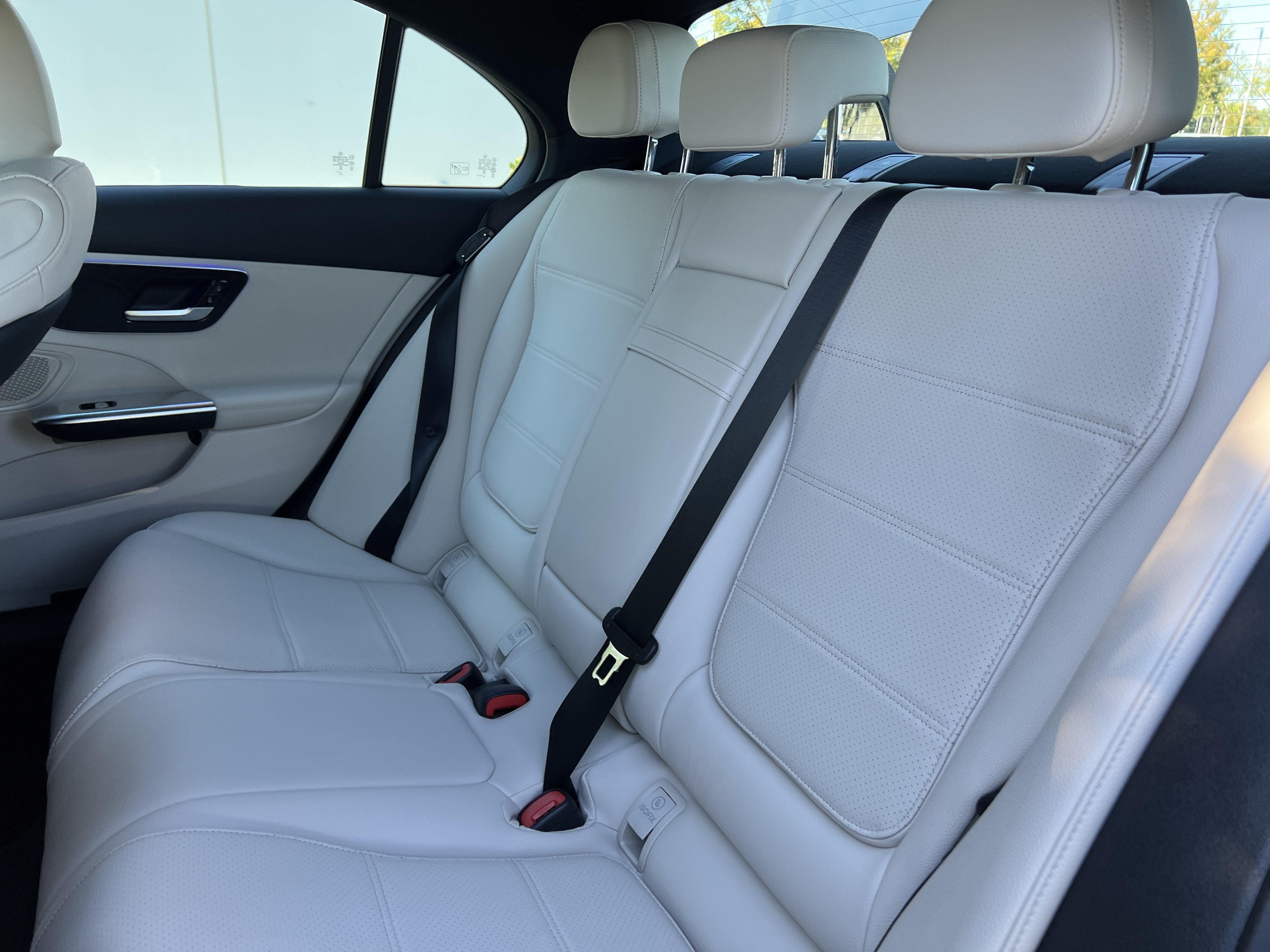 Used 2026 Mercedes-Benz C 300 Sedan image 32
