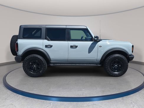 Used 2023 Ford Bronco Wildtrak AWD/4WD image 4