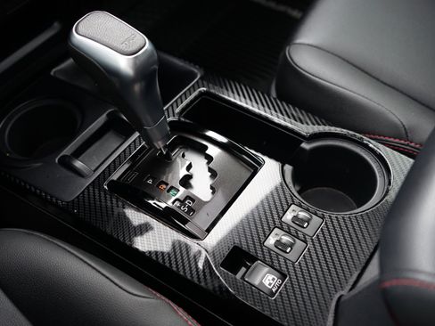 Used 2020 Toyota 4Runner TRD Off-Road image 21