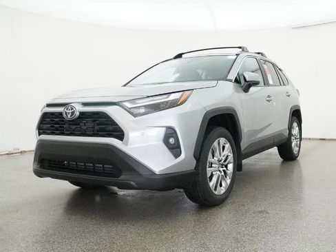 New 2025 Toyota RAV4 XLE Premium image 32