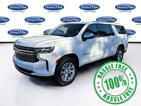 Used 2023 Chevrolet Suburban Premier image 3