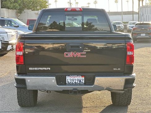 Used 2018 GMC Sierra 1500 SLE w/ SLE Value Package image 5