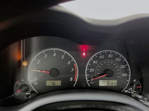 Used 2012 Toyota Corolla LE image 21