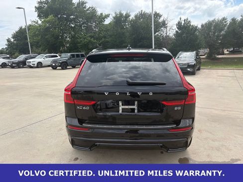 Certified 2023 Volvo XC60 B5 Ultimate w/ Climate Package FWD image 8