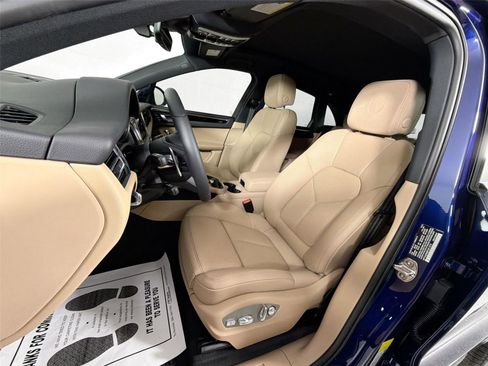 Used 2026 Porsche Macan Turbo AWD/4WD image 5