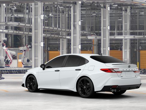 New 2026 Toyota Camry Hybrid w/ Convenience Package FWD image 6