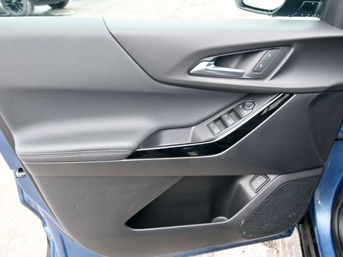 Used 2026 Chevrolet Equinox LT w/ Convenience Package II AWD/4WD image 14