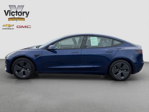 Used 2021 Tesla Model 3 Standard Range Plus RWD image 3